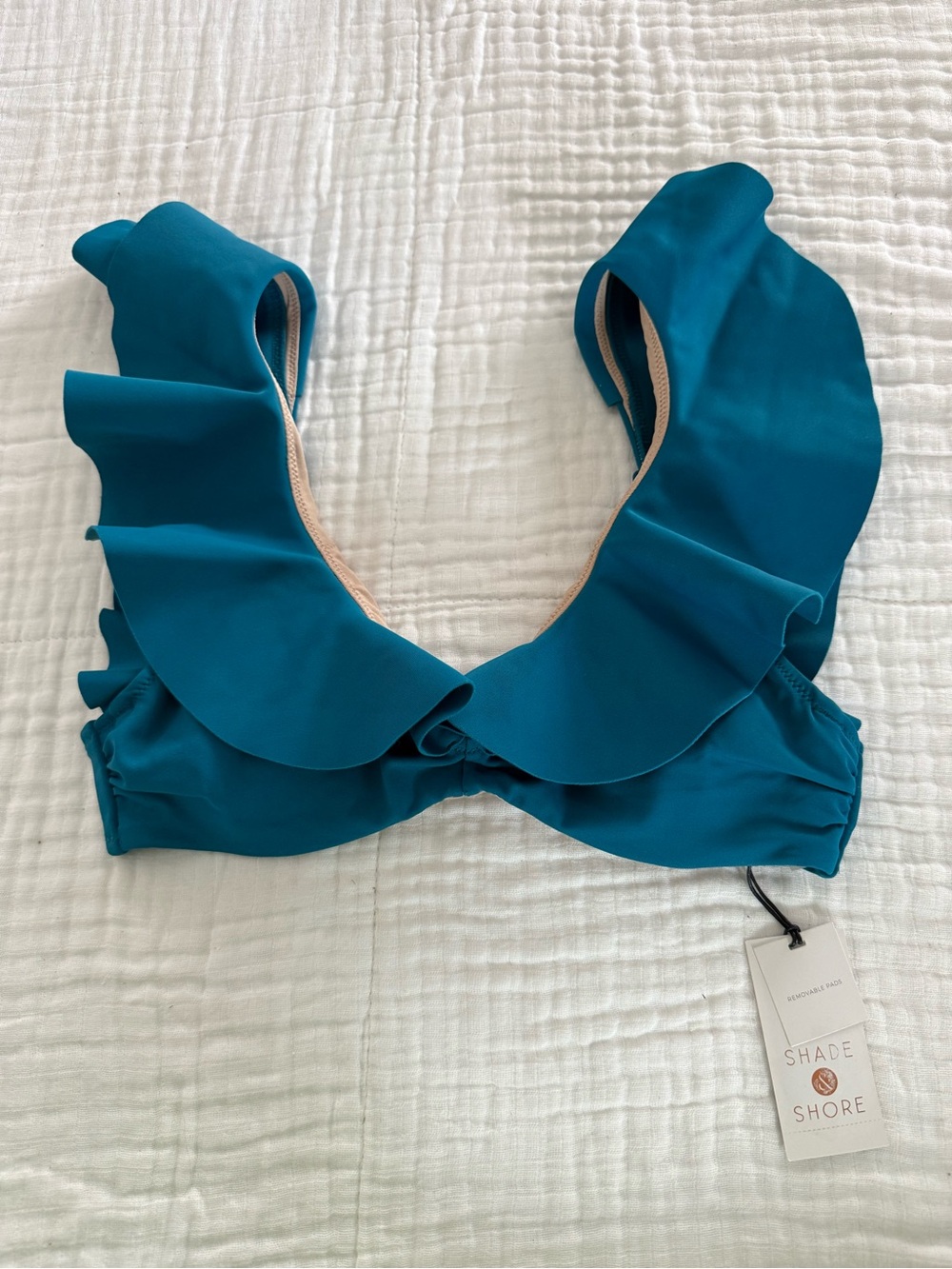 NWT Shade & Shore Bikini Top Size 32B
